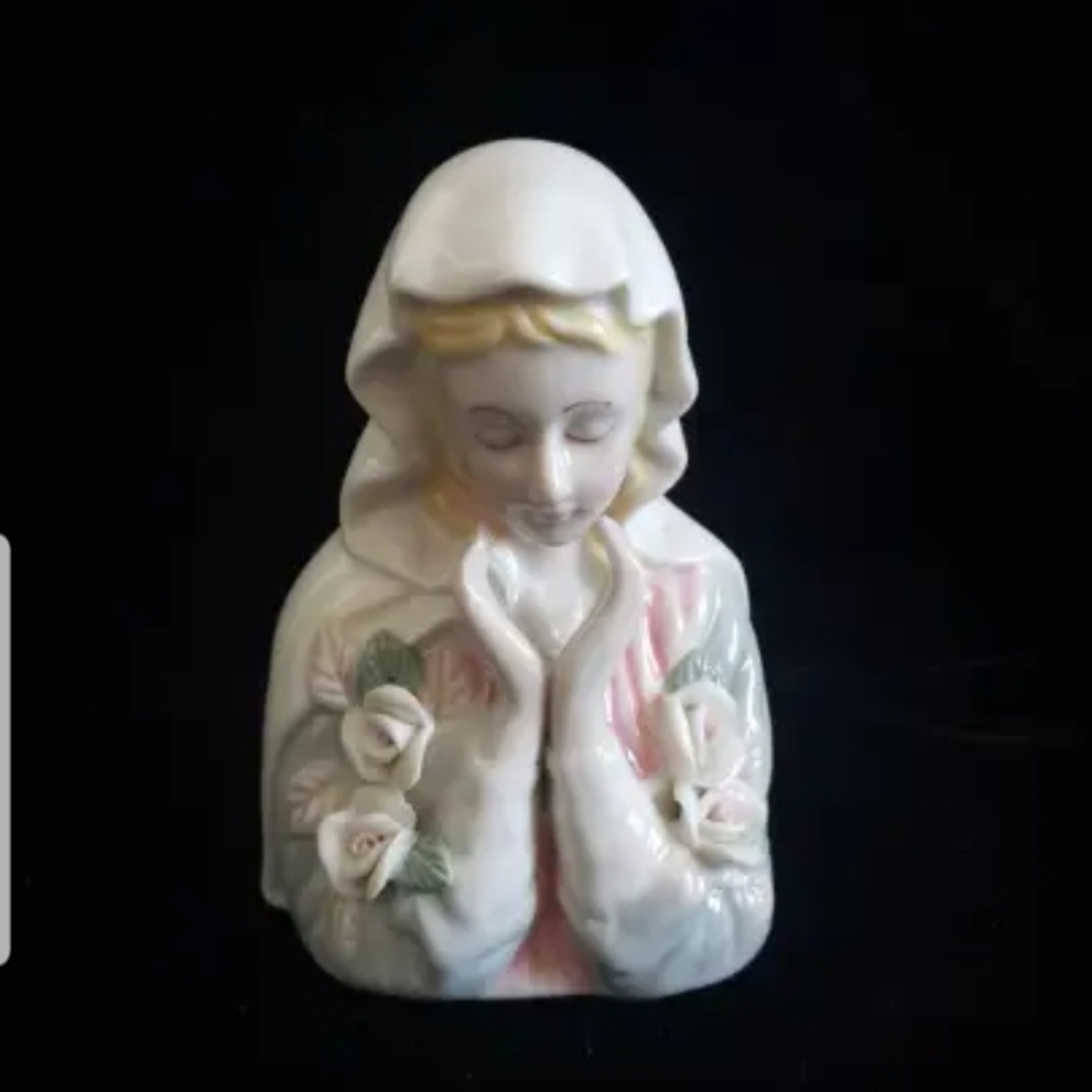#Praying girl young women with white flowers christianity porcelain figurine